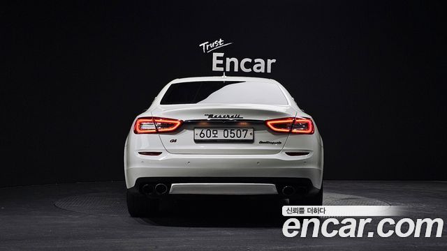 Maserati Quattroporte 3.0 V6 — пробег 175 495 км — фото 4 из 5
