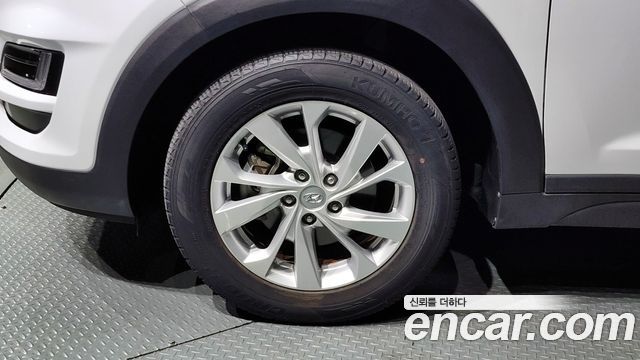 Hyundai Tucson из Кореи Encar