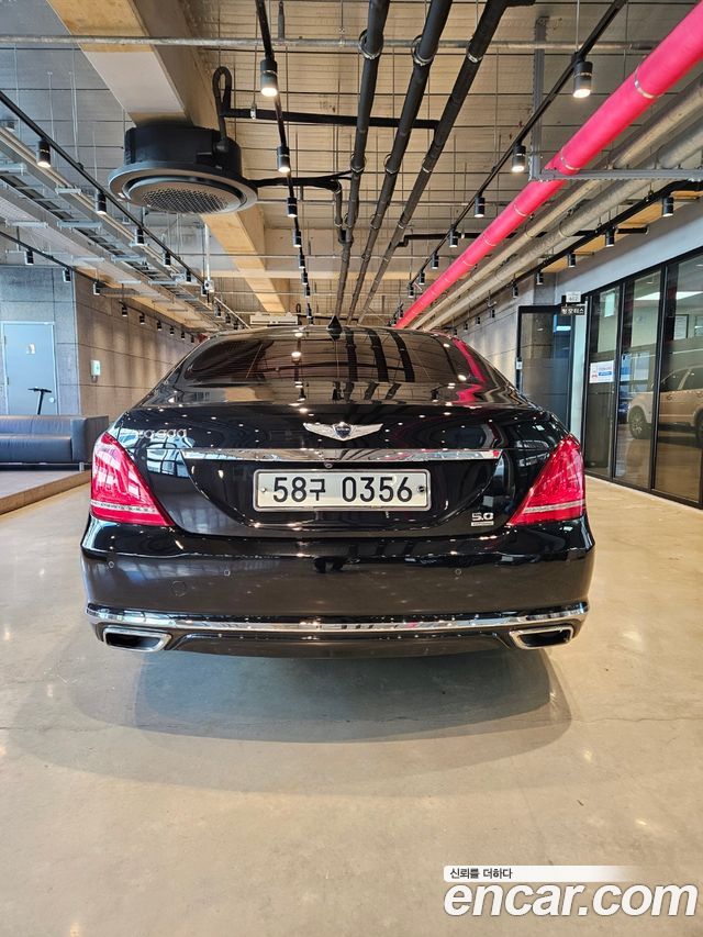 Genesis EQ900 5.0 GDI AWD Prestige — пробег 210 000 км — фото 4 из 5