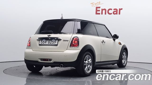 Mini Cooper из Кореи Encar