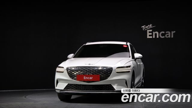 Genesis GV70 из Кореи Encar