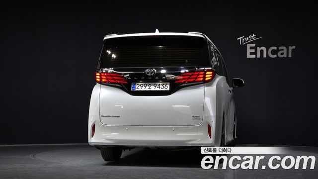 Toyota Alphard 2.5 HEV Executive AWD — пробег 21 073 км — фото 4 из 5
