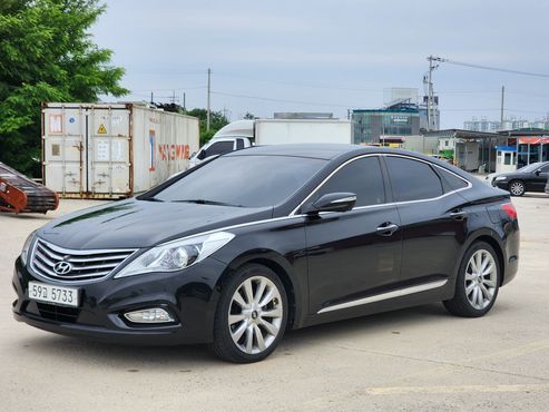 Hyundai Grandeur HG330 Celebrity — пробег 179 721 км — фото 2 из 5