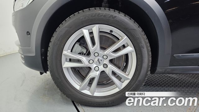 Volvo V90 из Кореи Encar