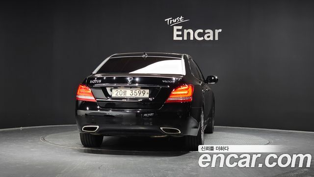 Hyundai Equus из Кореи Encar