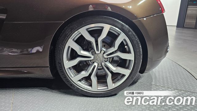 Audi R8 из Кореи Encar
