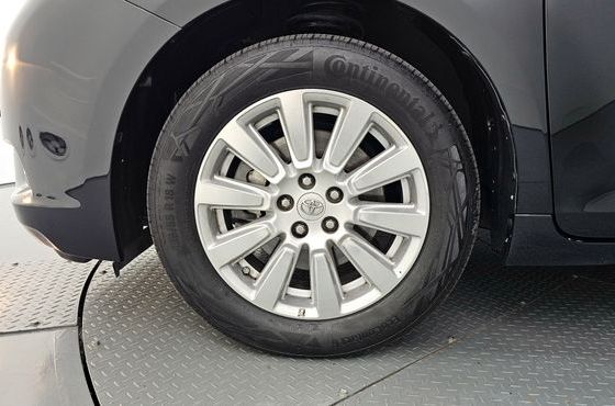 Toyota Sienna 3.5 AWD — пробег 87 921 км — фото 5 из 5