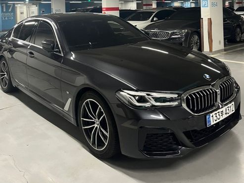 BMW 5-Series 520i M Sport — пробег 35 000 км — фото 2 из 5