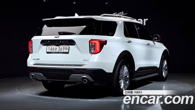 Ford Explorer 2.3 LimIted 4WD — пробег 78 359 км — фото 2 из 5
