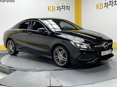 Mercedes-Benz CLA-Class CLA220 AMG Line — пробег 73 524 км — фото 1 из 5