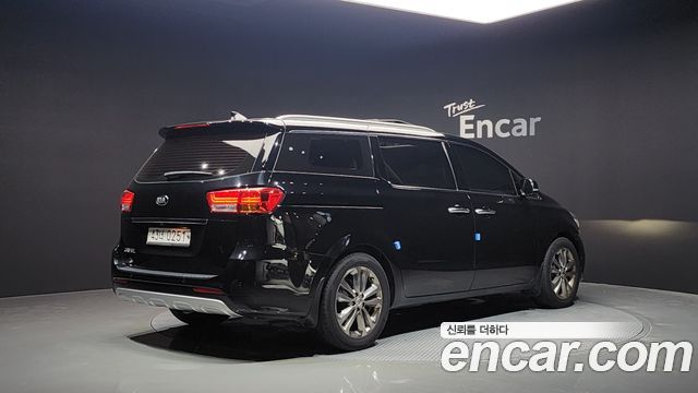 Kia Carnival Gasoline 9-seater Noblesse — пробег 130 280 км — фото 2 из 5