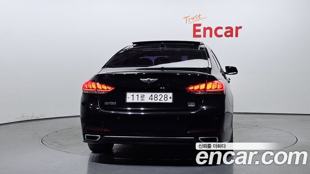 Hyundai Genesis из Кореи Encar