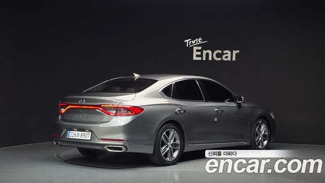 Hyundai Grandeur из Кореи Encar
