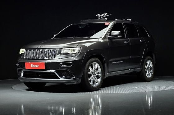Jeep Cherokee 3.0 Diesel Overland Summit WK2 — пробег 174 976 км — фото 1 из 5