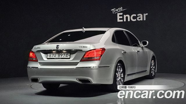Hyundai Equus из Кореи Encar