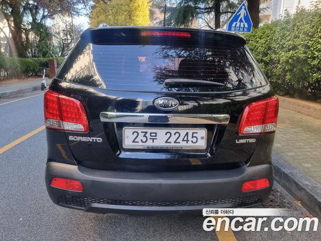 Kia Sorento Diesel 2.0 2WD Limited Deluxe — пробег 100 000 км — фото 4 из 5