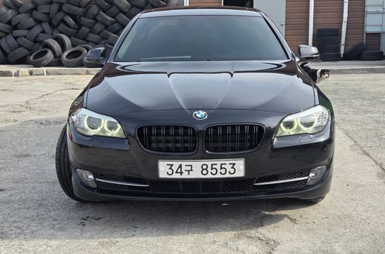 BMW 5-Series 520d — пробег 132 900 км — фото 3 из 5
