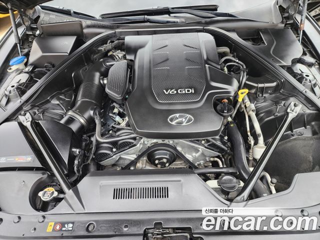 Hyundai Genesis из Кореи Encar