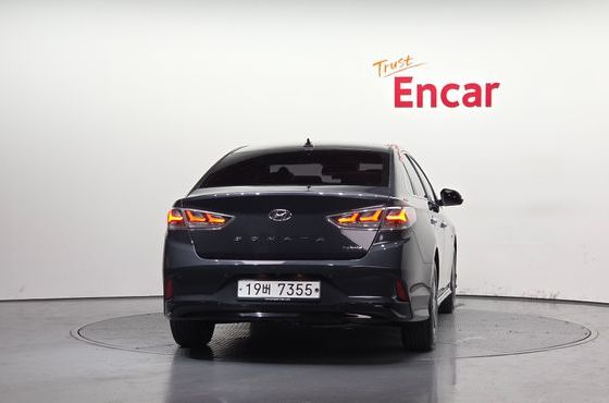 Hyundai Sonata Premium — пробег 100 786 км — фото 4 из 5