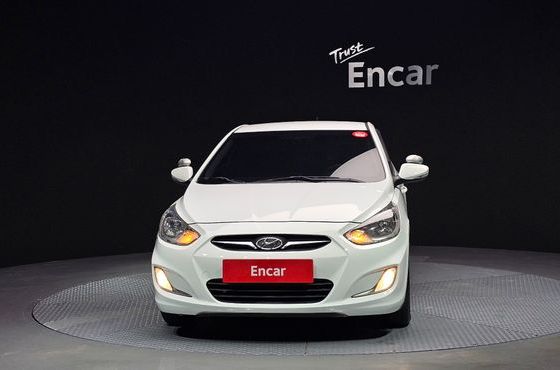 Hyundai Accent 1.4 VVT Premier — пробег 110 056 км — фото 3 из 5