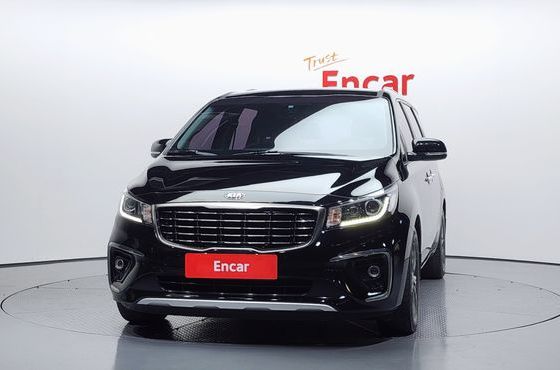Kia Carnival 9-Seater Luxury — пробег 145 371 км — фото 3 из 5