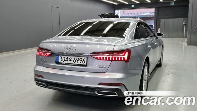 Audi A6 40 TDI Quattro Premium — пробег 108 800 км — фото 2 из 5