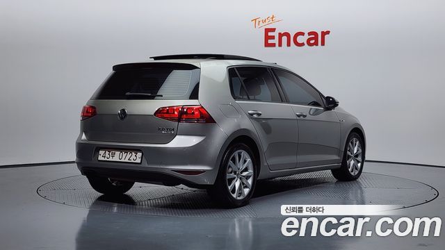 Volkswagen Golf 2.0 TDI — пробег 101 178 км — фото 2 из 5