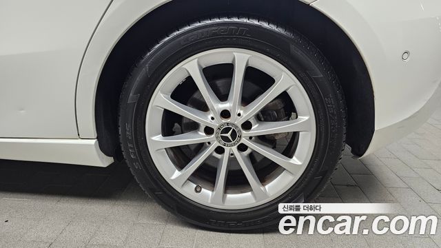Mercedes-Benz A-Class из Кореи Encar