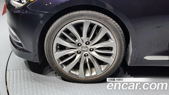 Hyundai Genesis из Кореи Encar