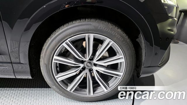 Audi Q8 из Кореи Encar