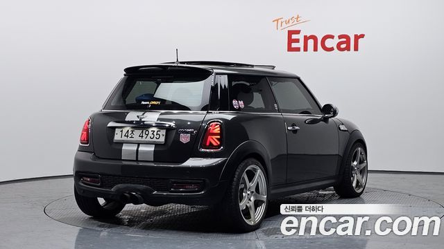 Mini Cooper Standard Second Generation — пробег 168 817 км — фото 2 из 5