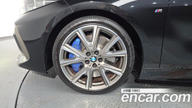 BMW 1-Series M135i xDrive — пробег 98 405 км — фото 5 из 5