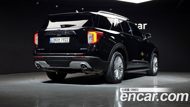 Ford Explorer 2.3 LimIted 4WD — пробег 33 365 км — фото 2 из 5