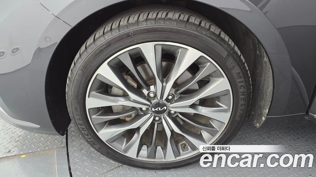 Kia K8 из Кореи Encar
