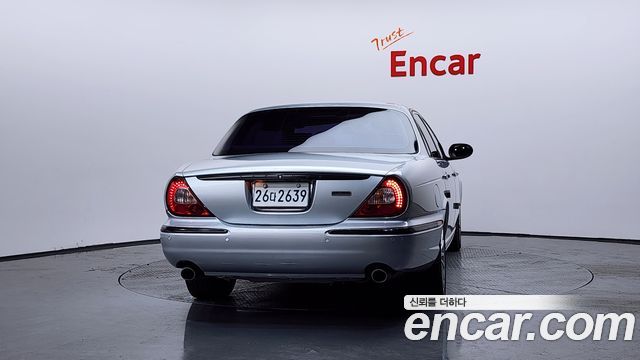 Jaguar XJ из Кореи Encar
