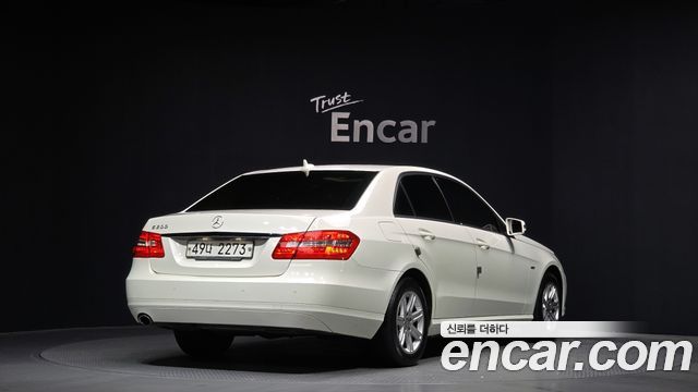 Mercedes-Benz E-Class из Кореи Encar