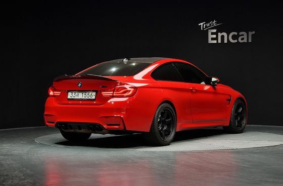 BMW M4 M4 Coupe Competition — пробег 98 327 км — фото 2 из 5