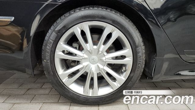 Hyundai Genesis из Кореи Encar