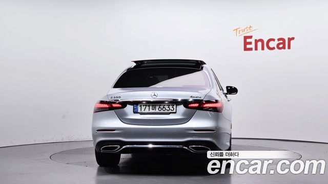Mercedes-Benz E-Class из Кореи Encar