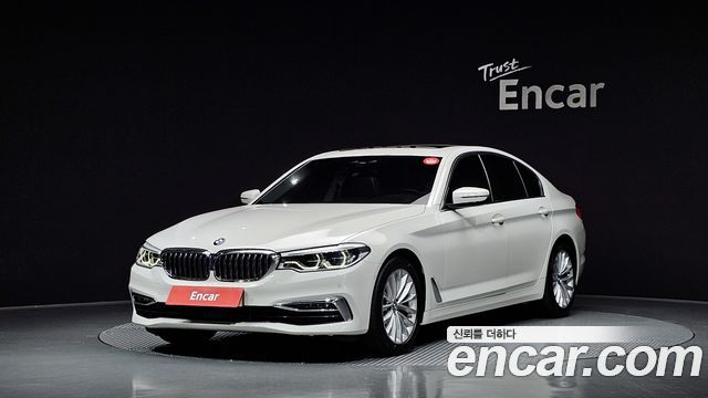 BMW 5-Series 520d Luxury Plus — пробег 83 624 км — фото 1 из 5