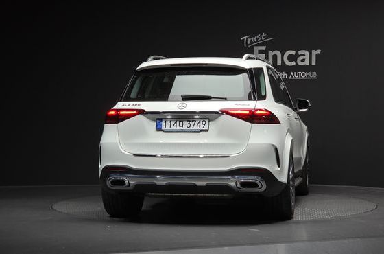 Mercedes-Benz GLE-Class GLE450 4MATIC — пробег 6 302 км — фото 4 из 5