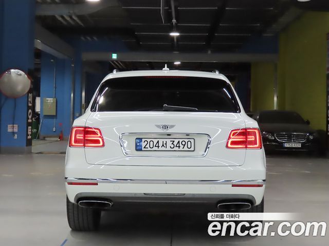 Bentley Bentayga из Кореи Encar