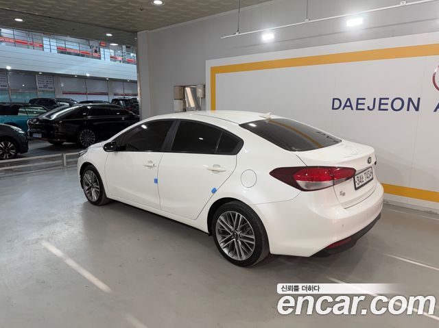 Kia K3 Trendy — пробег 114 950 км — фото 4 из 5