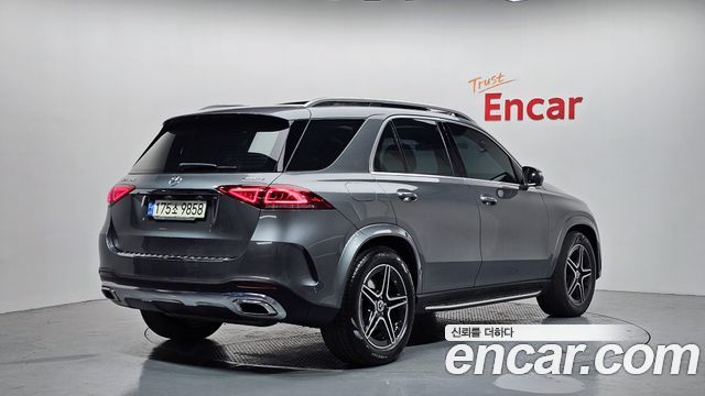 Mercedes-Benz GLE-Class GLE450 4MATIC — пробег 111 532 км — фото 2 из 5