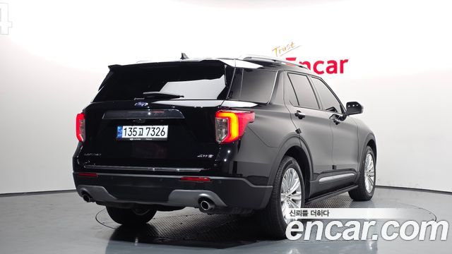 Ford Explorer 2.3 LimIted 4WD — пробег 21 556 км — фото 2 из 5
