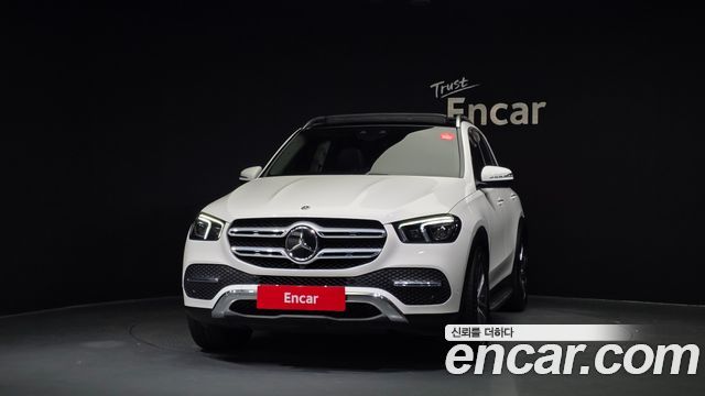 Mercedes-Benz GLE-Class GLE300d 4MATIC — пробег 99 007 км — фото 3 из 5