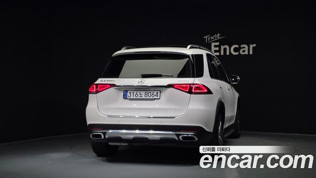 Mercedes-Benz GLE-Class GLE300d 4MATIC — пробег 99 007 км — фото 4 из 5