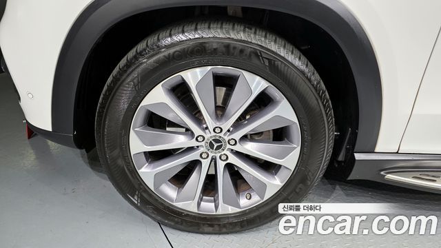 Mercedes-Benz GLE-Class GLE300d 4MATIC — пробег 99 007 км — фото 5 из 5