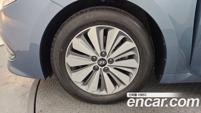 Hyundai Grandeur Premium — пробег 126 617 км — фото 5 из 5