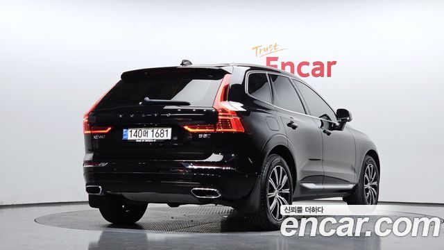 Volvo XC60 B5 Inscription — пробег 57 119 км — фото 2 из 5